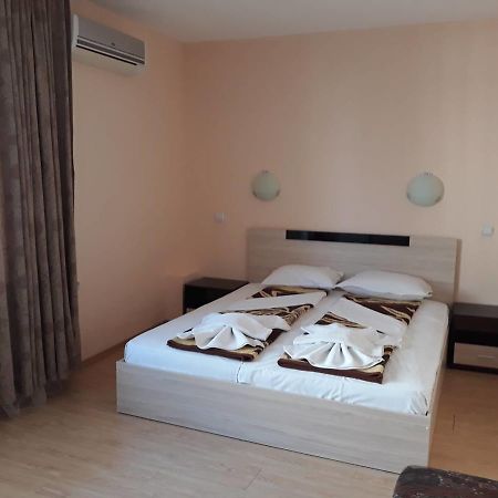 Guest House Lazur Obsor Exterior foto