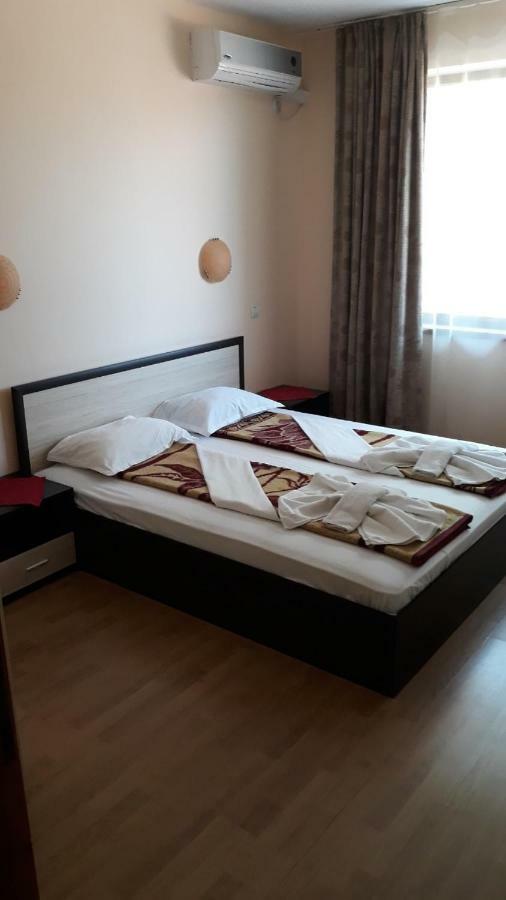 Guest House Lazur Obsor Exterior foto